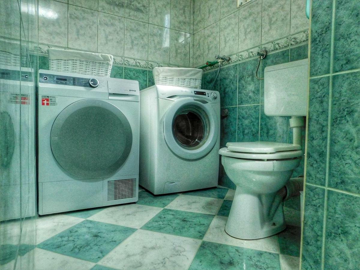 Dabrovic Apartment